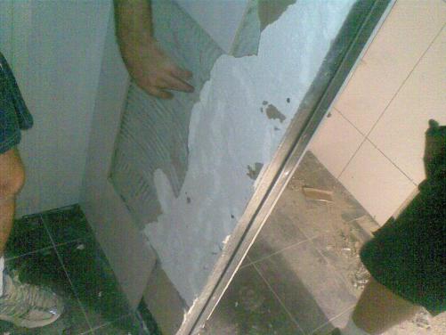 post-1158-1237548744_thumb.jpg