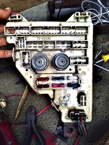 Ke70 Kick Panel Fuse Box