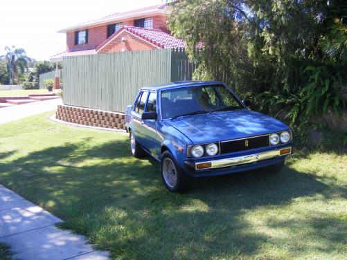Blue_car_2009_Cal.___Storm_at_jasons_048.jpg