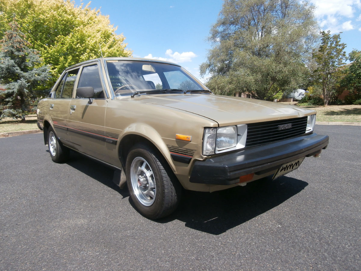 The Golden Hoonicorn-