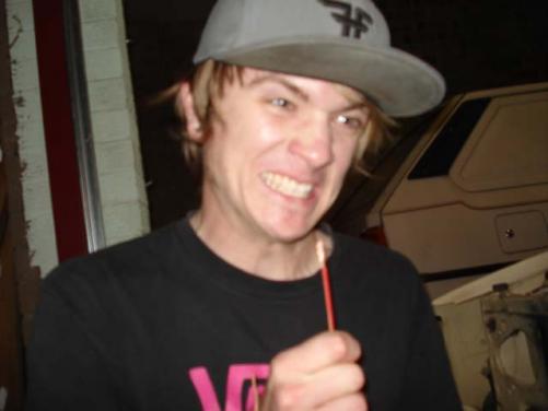 post-3895-1197266550_thumb.jpg