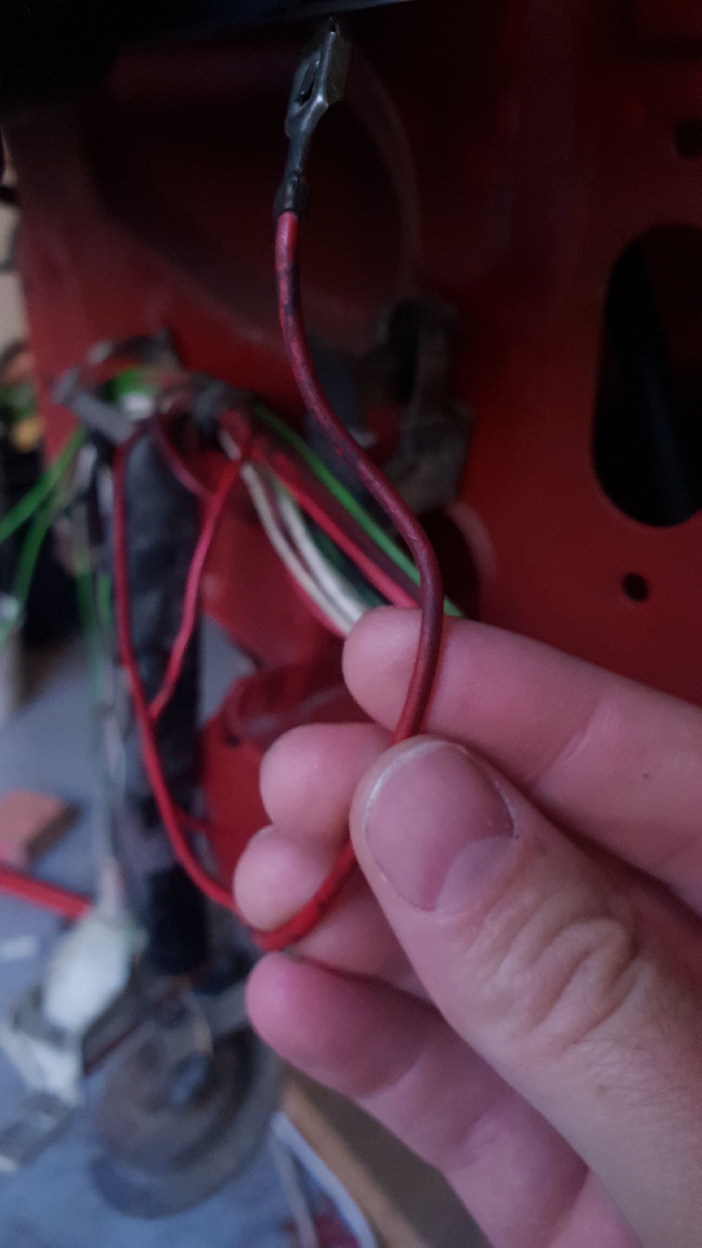 Help identifying this red wire in my 1981 Ke70 headlight loop? (photos)
